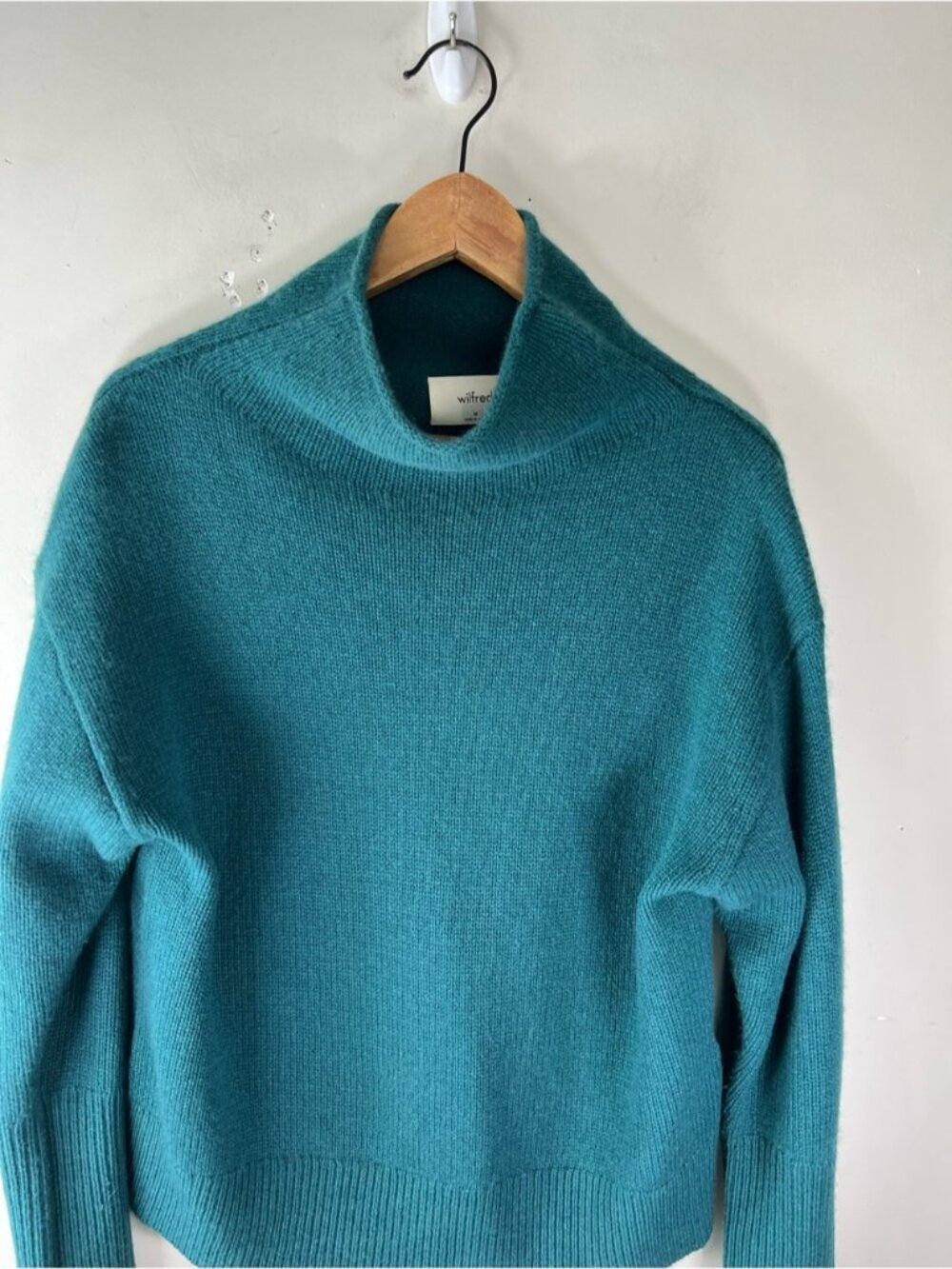 Aritzia Wilfred Luxe Cashmere Cyprie Sweater In Deep Pandora Green Size Medium - Picture 8 of 14